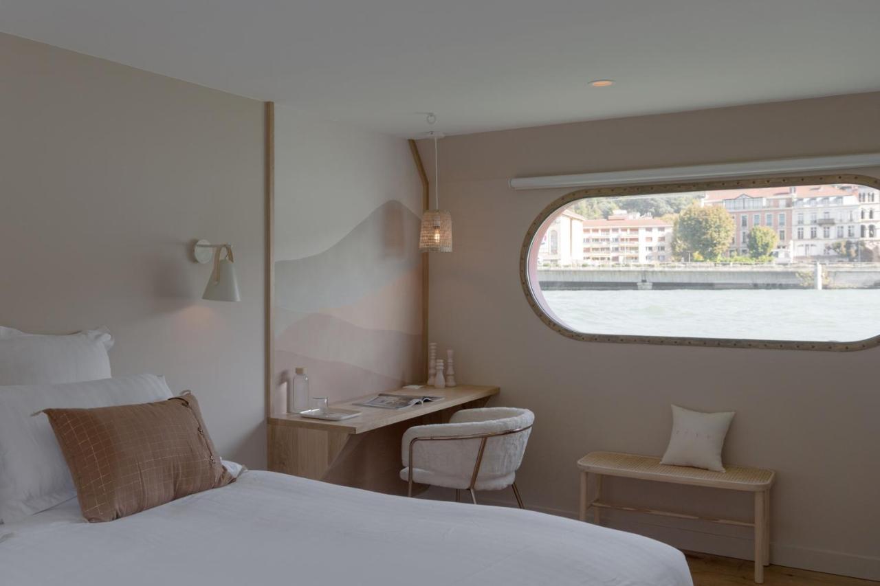 Hotel La Peniche - Bed And Bicycle - Vienne Exterior foto